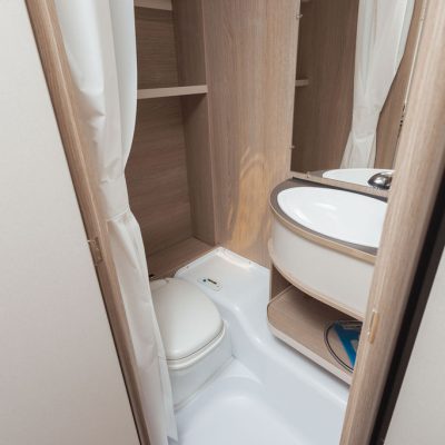 PRIKOLICA Buerstner PREMIO LIFE 430 TS AC GLAVAN