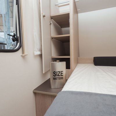 PRIKOLICA Buerstner PREMIO LIFE 480 TS AC GLAVAN