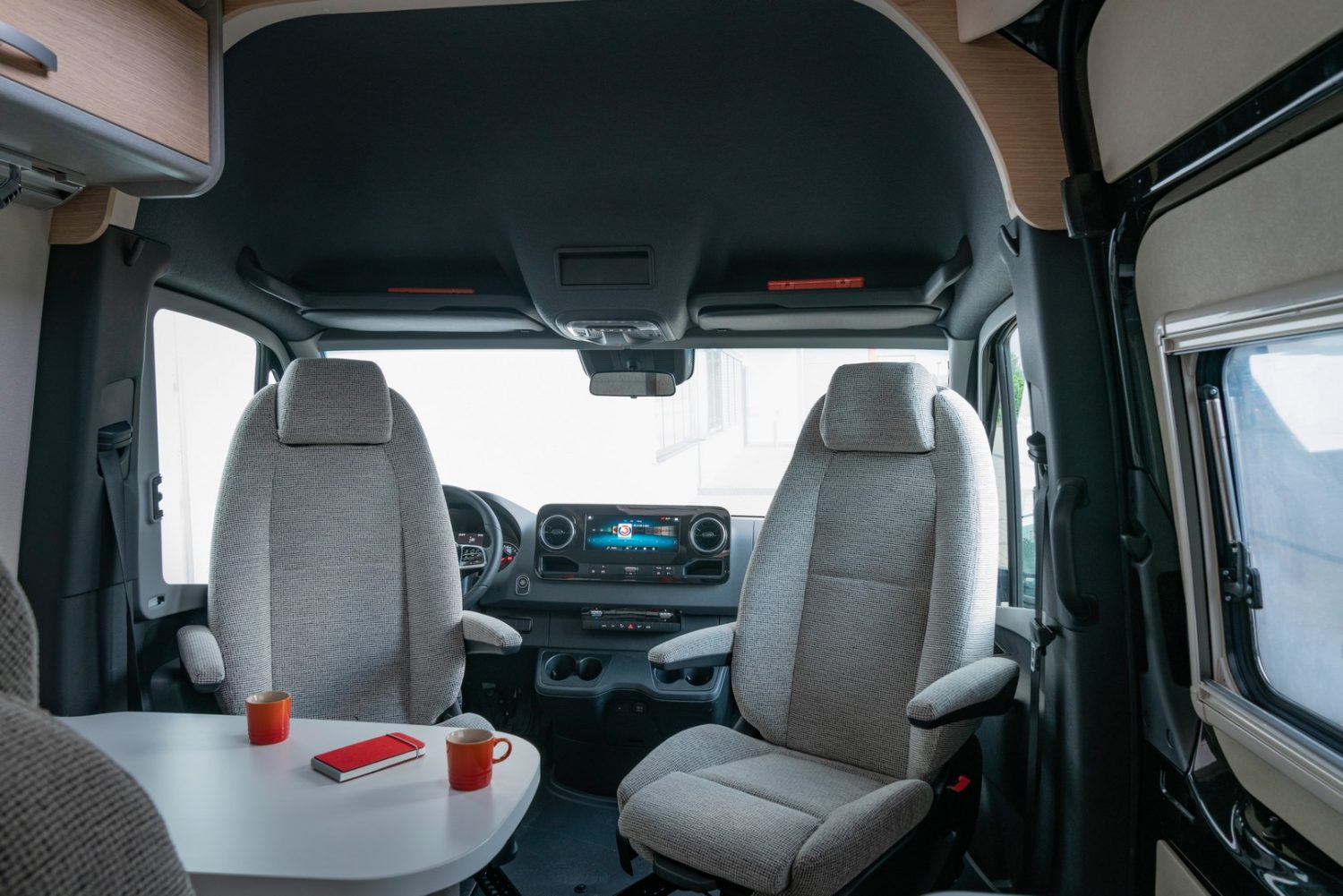 HYMER_Free 600_S_Interieur_2