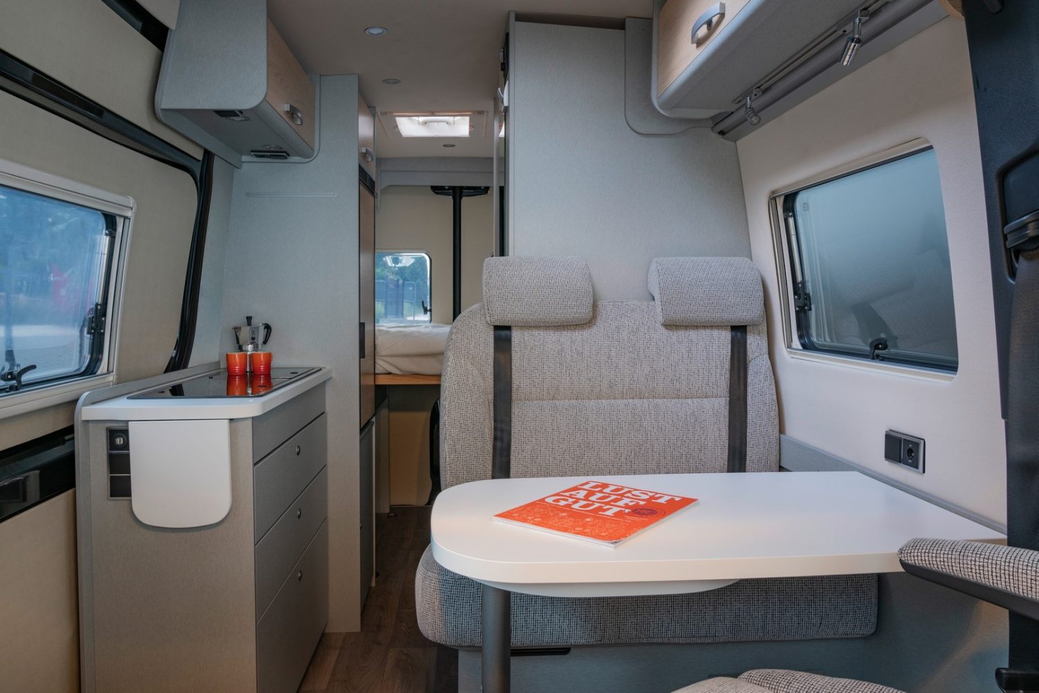 HYMER_Free 600_S_Interieur_4