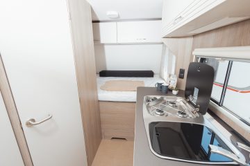 Buerstner Premio Life 430 TS - slika 7