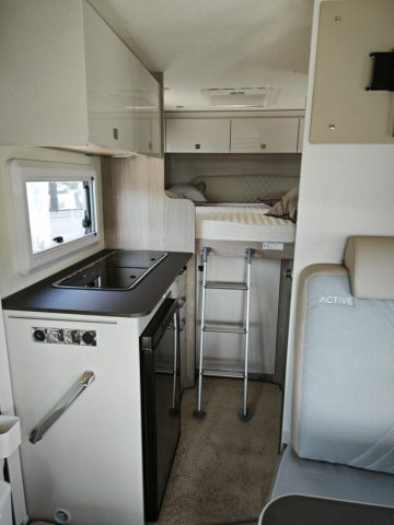 BUERSTNER LINEO T 590 - slika 6