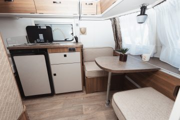 ERIBA TOURING 310 - slika 2