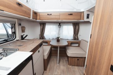 ERIBA TOURING 310 - slika 4