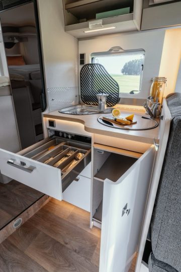 HYMER TRAMP S 585 - slika 12