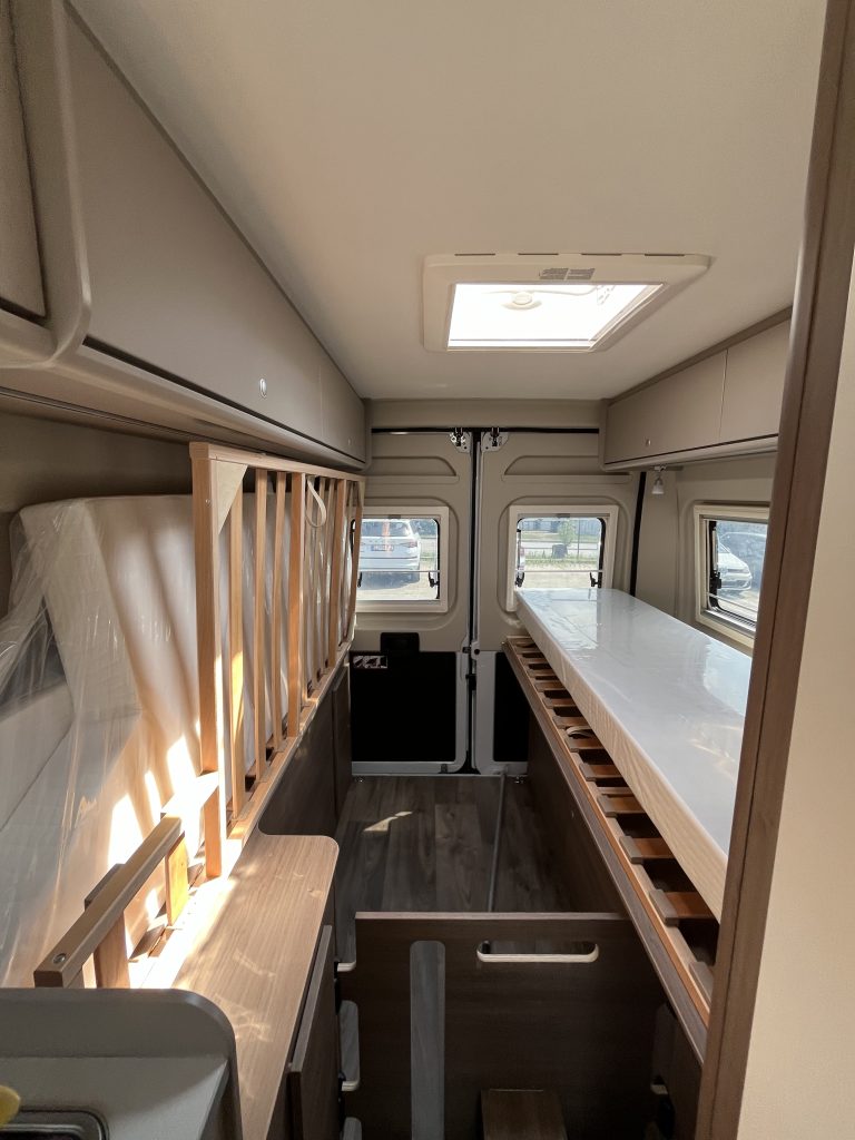 najem-avtodoma-ac-glavan-carado-bike-cv-640