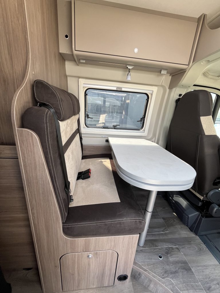 najem-avtodoma-ac-glavan-carado-bike-cv-640