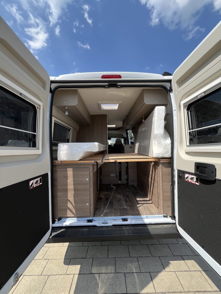 najem-avtodoma-ac-glavan-carado-bike-cv-640